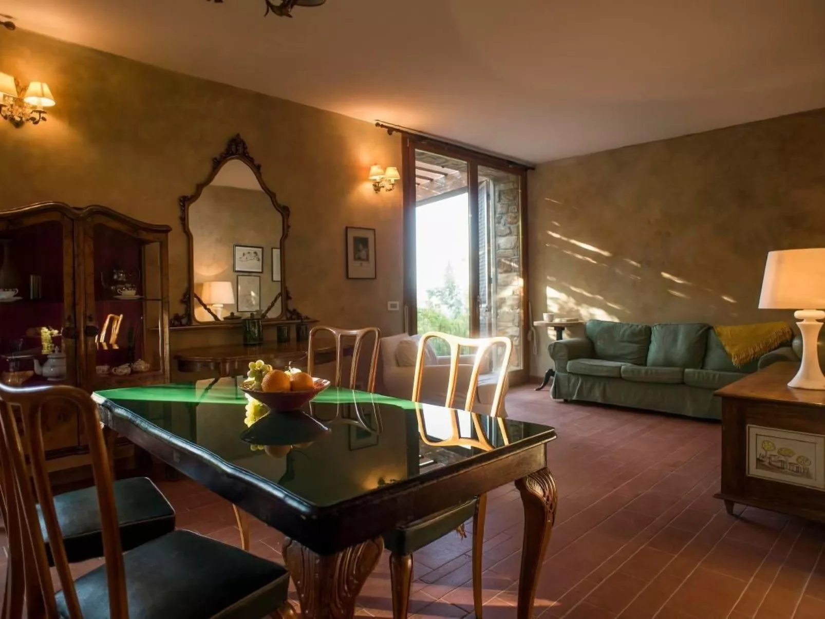 "Villa Felicita" mit Pool-Image-tags.info