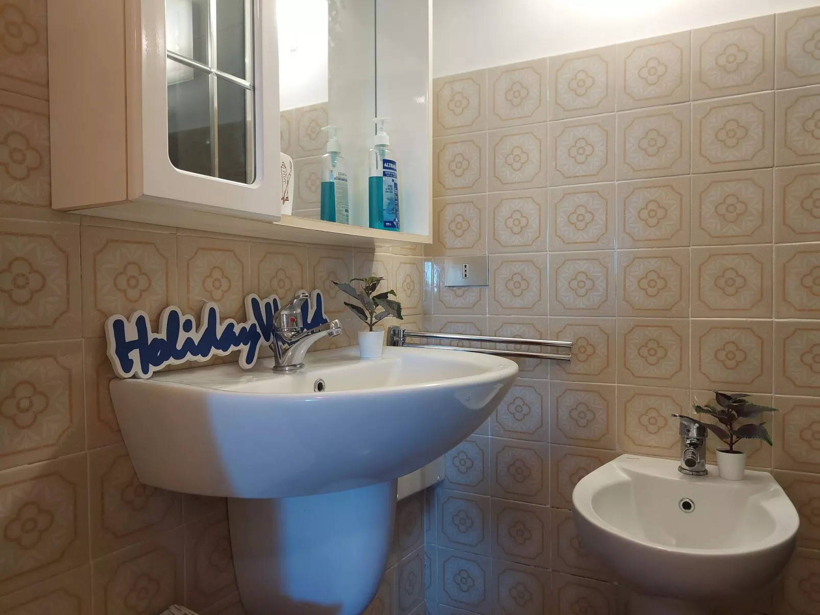 Für 4 Personen ca. 45 m&sup2; in Genua, Norditalien (Ligurien)-Binnen