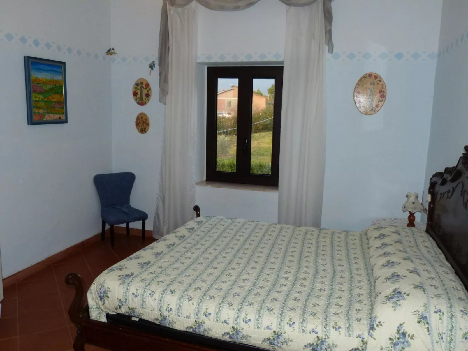 Altes Landhaus mit Schwimmbad und viel Grün-Binnen