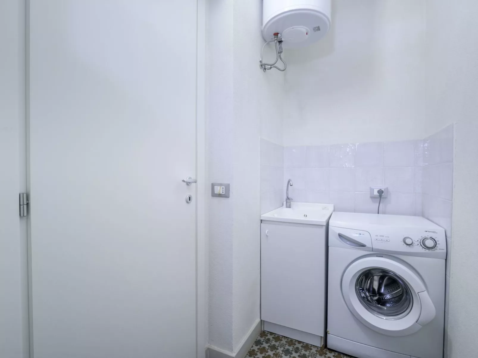 In Donnalucata mit Grill und Terrasse-Image-tags.info