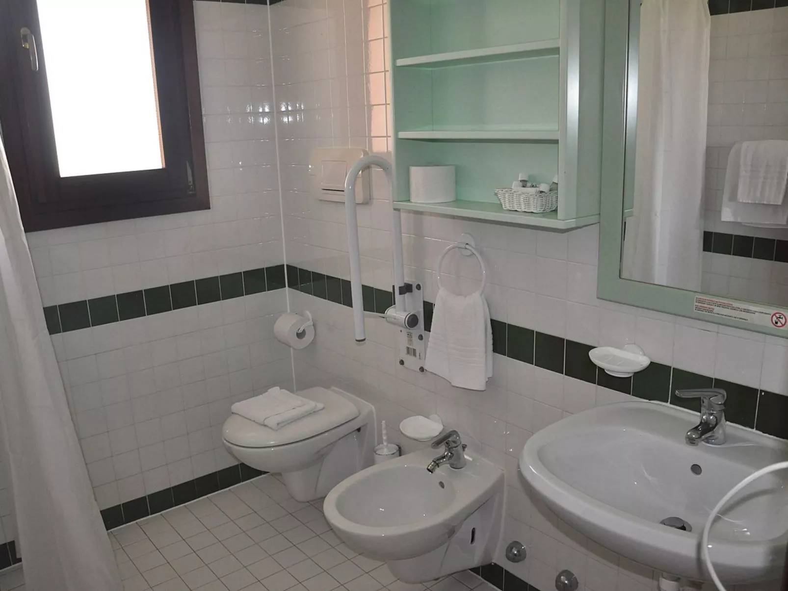 Apt. Eldi 2BS, mit gemeinsamem Schwimmbad-Image-tags.info