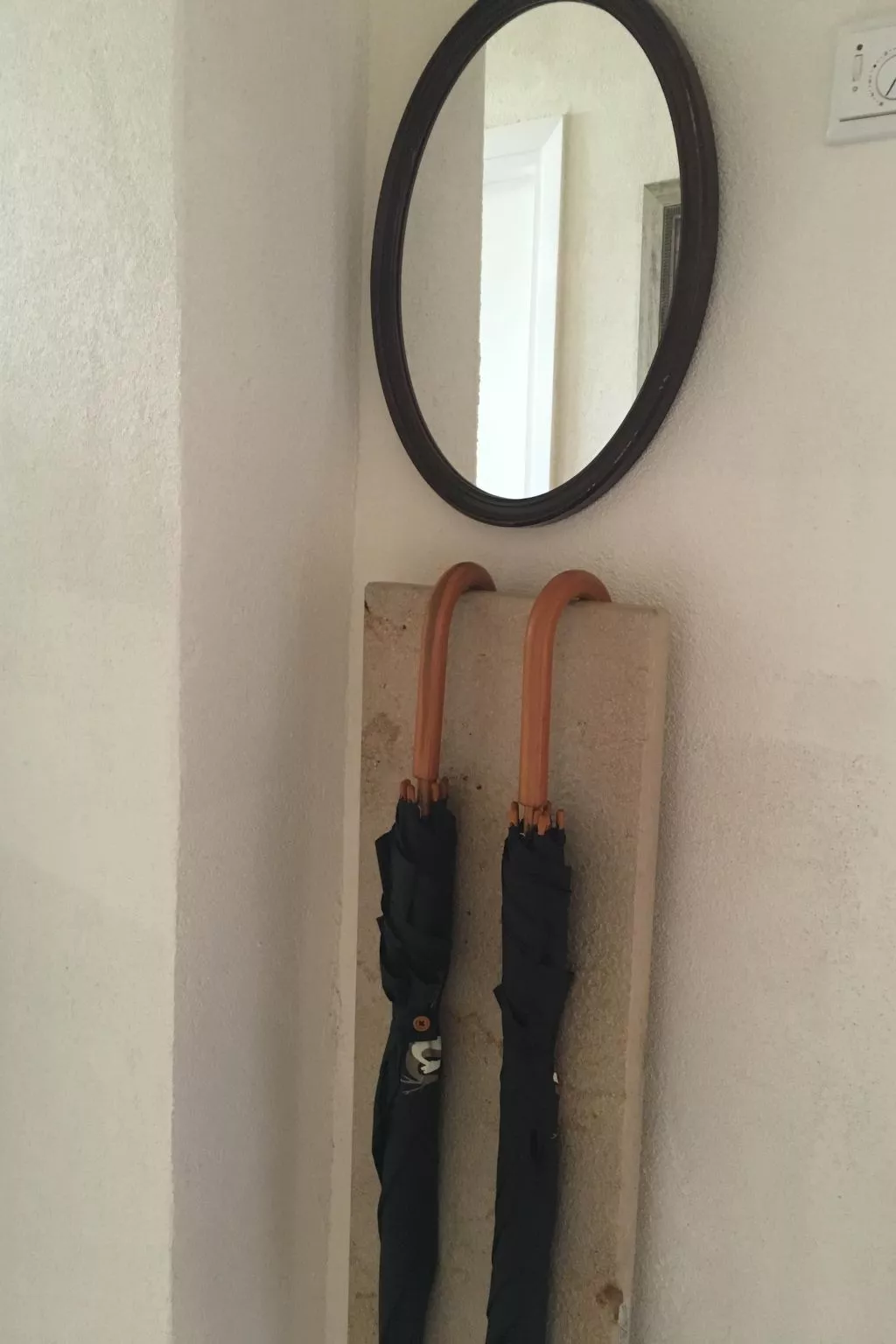 Villetta Montavolo in traumhafter Panoramalage-Binnen