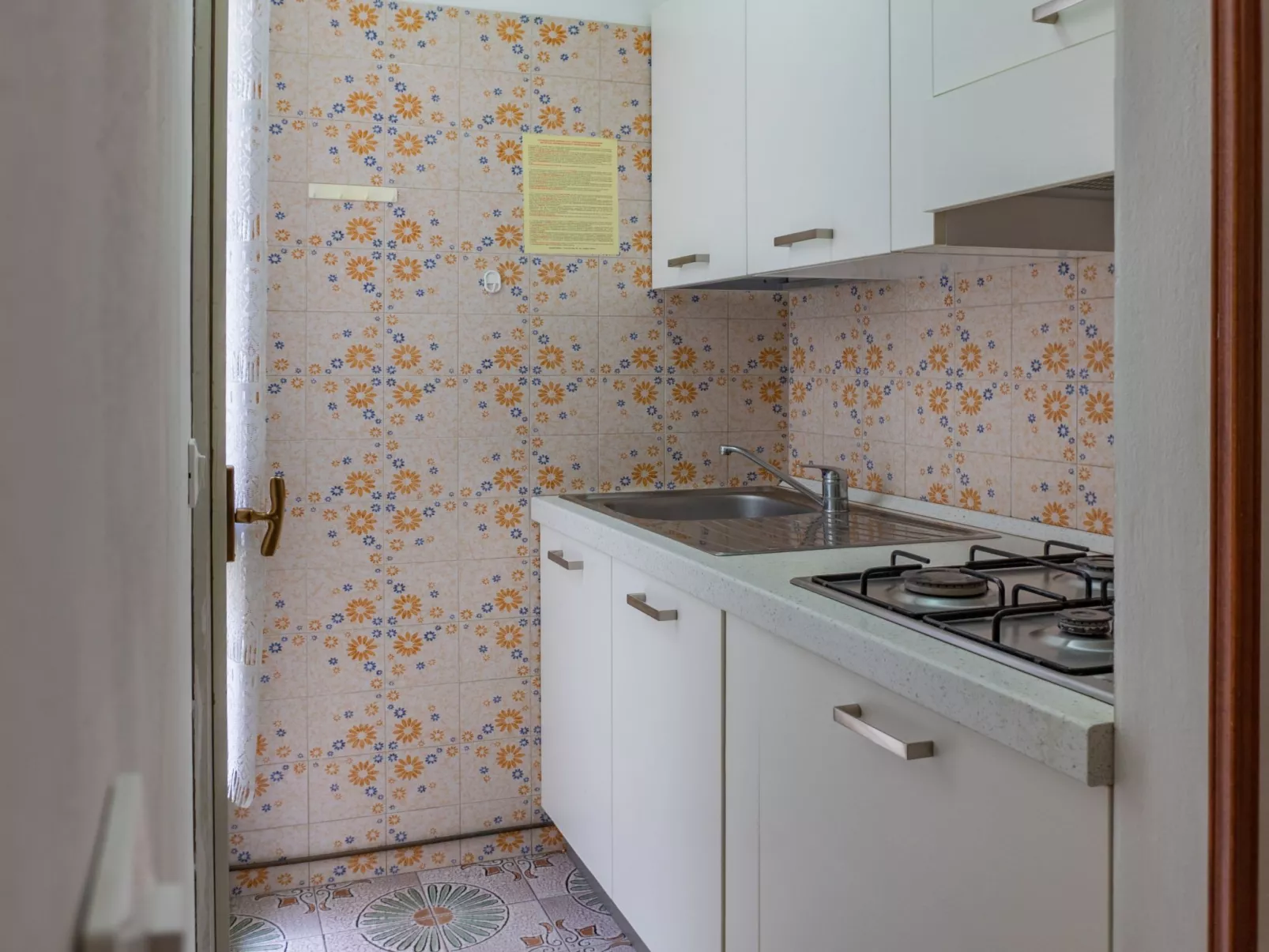 "Ollimpia 82" - Binnen