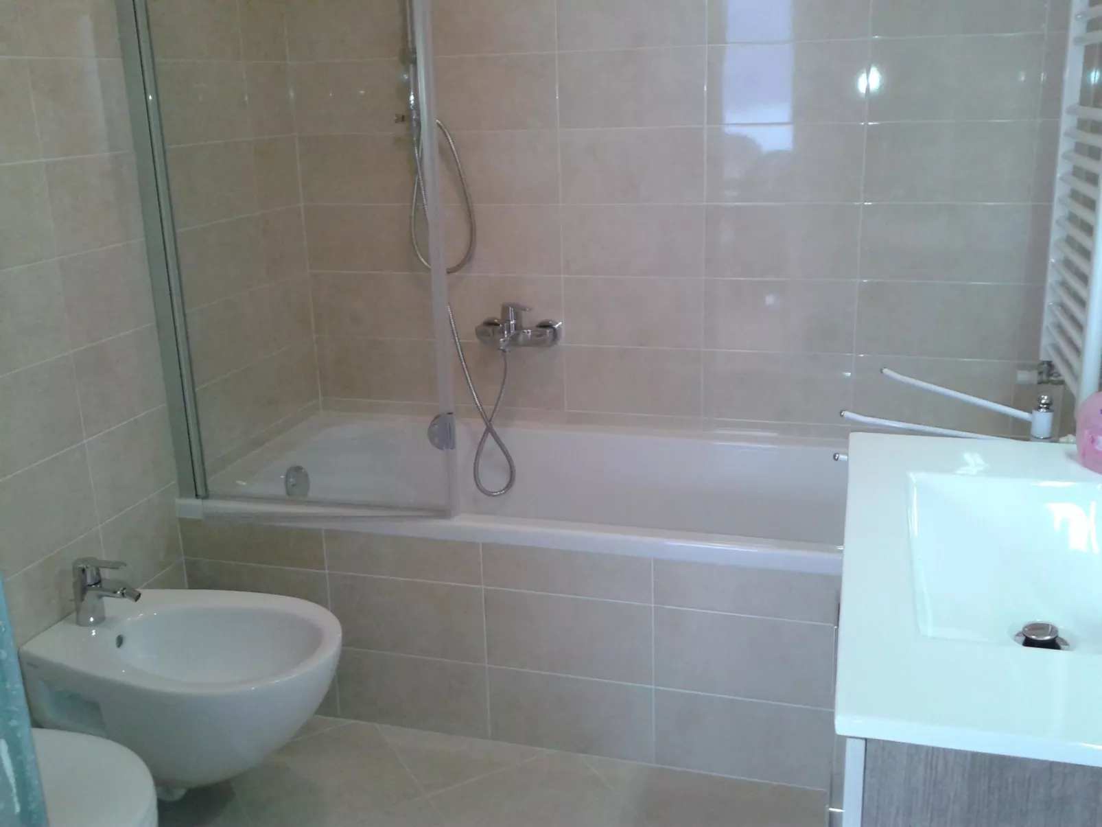 Mit Terrasse und tollem See- und Bergblick-Binnen