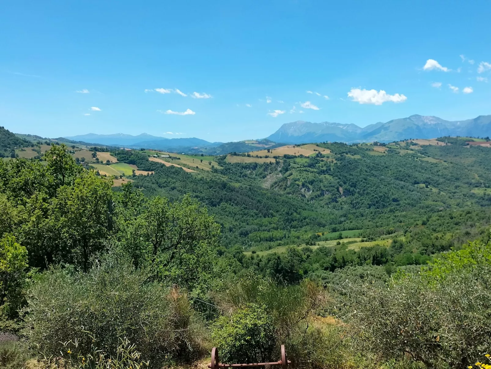 Charmante Wohnung, einzigartiges Panorama-Buiten