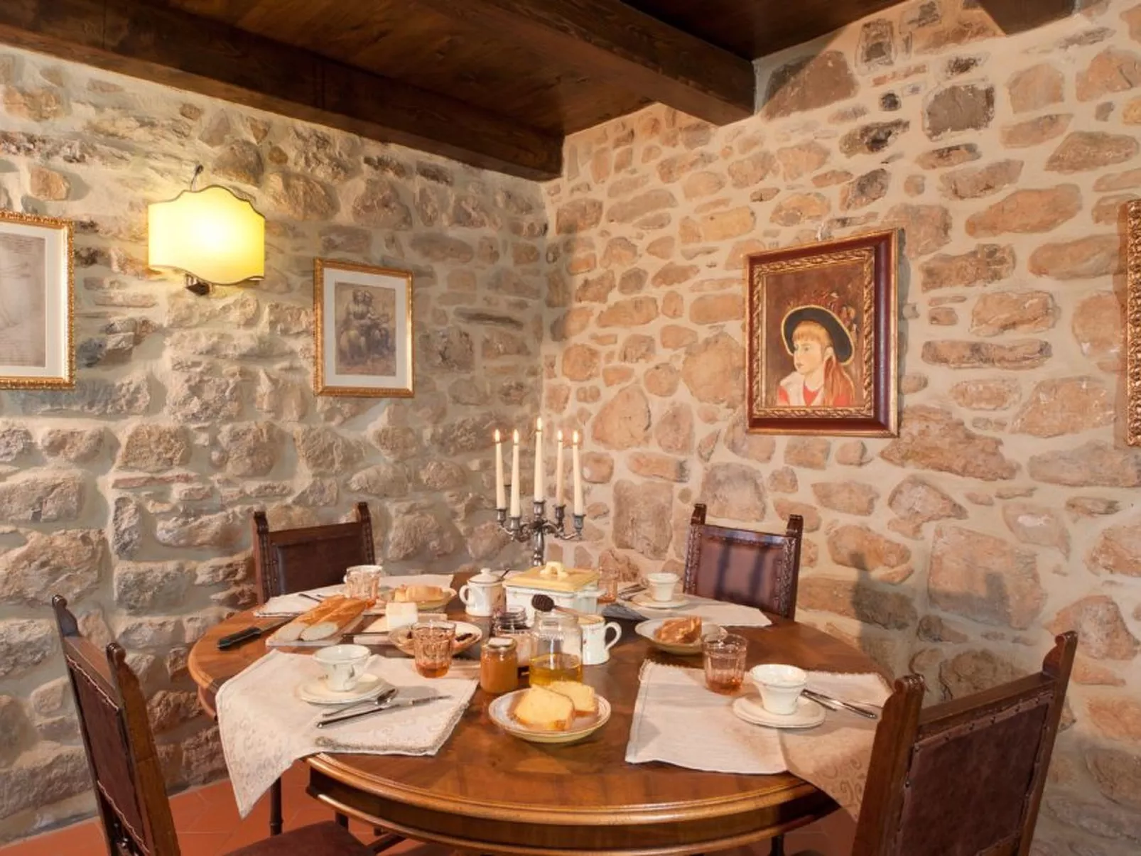 Villa Liz' Anwesen mit privatem Pool-Binnen