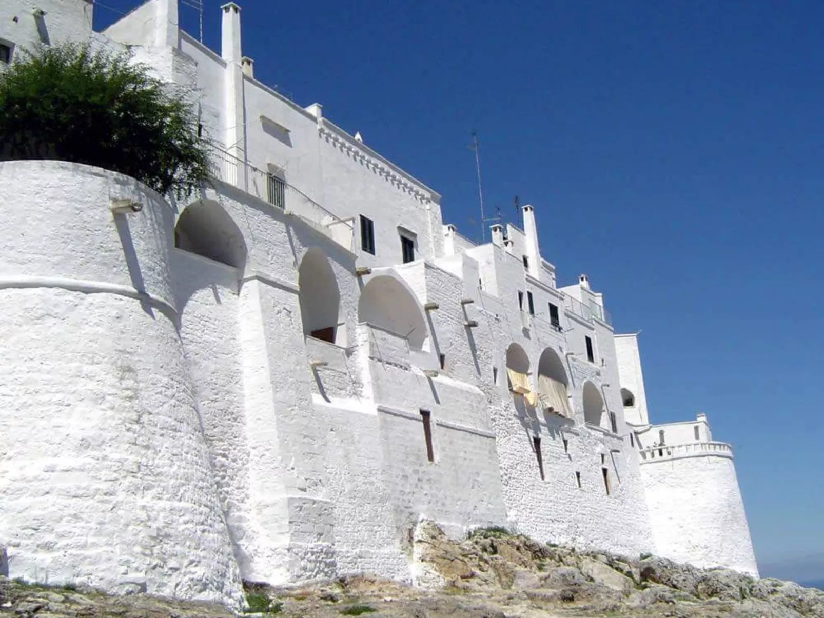 Weißes Haus im Salento-Buiten