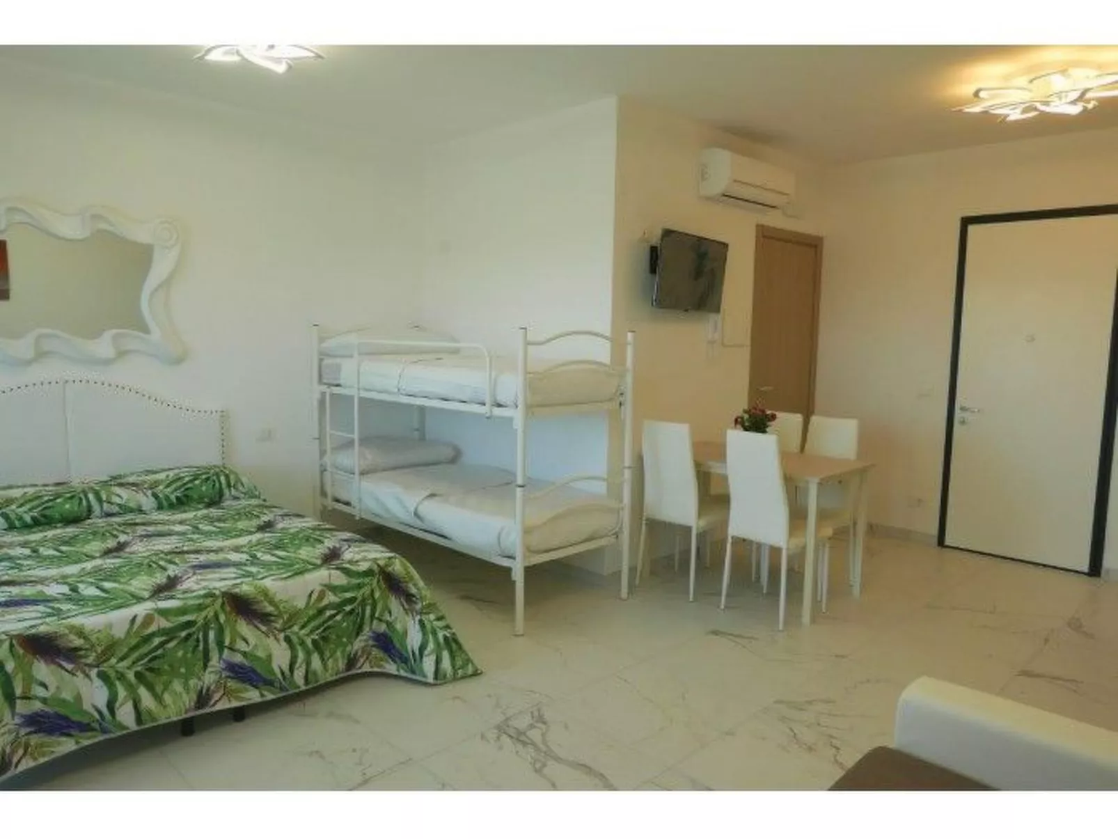 Ein-Zimmer-Wohnung "Saturno 303"-Binnen