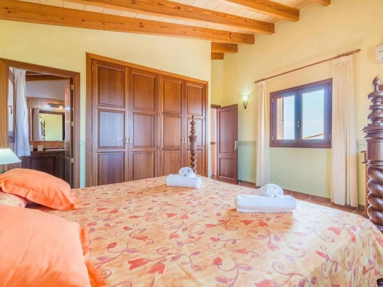 Ferienvilla "Can Pedro-Image-tags.info