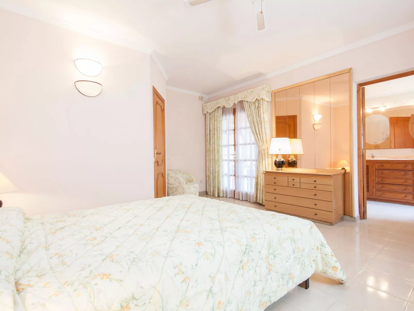 Ferienvilla "Costa d'en Blanes".-Binnen