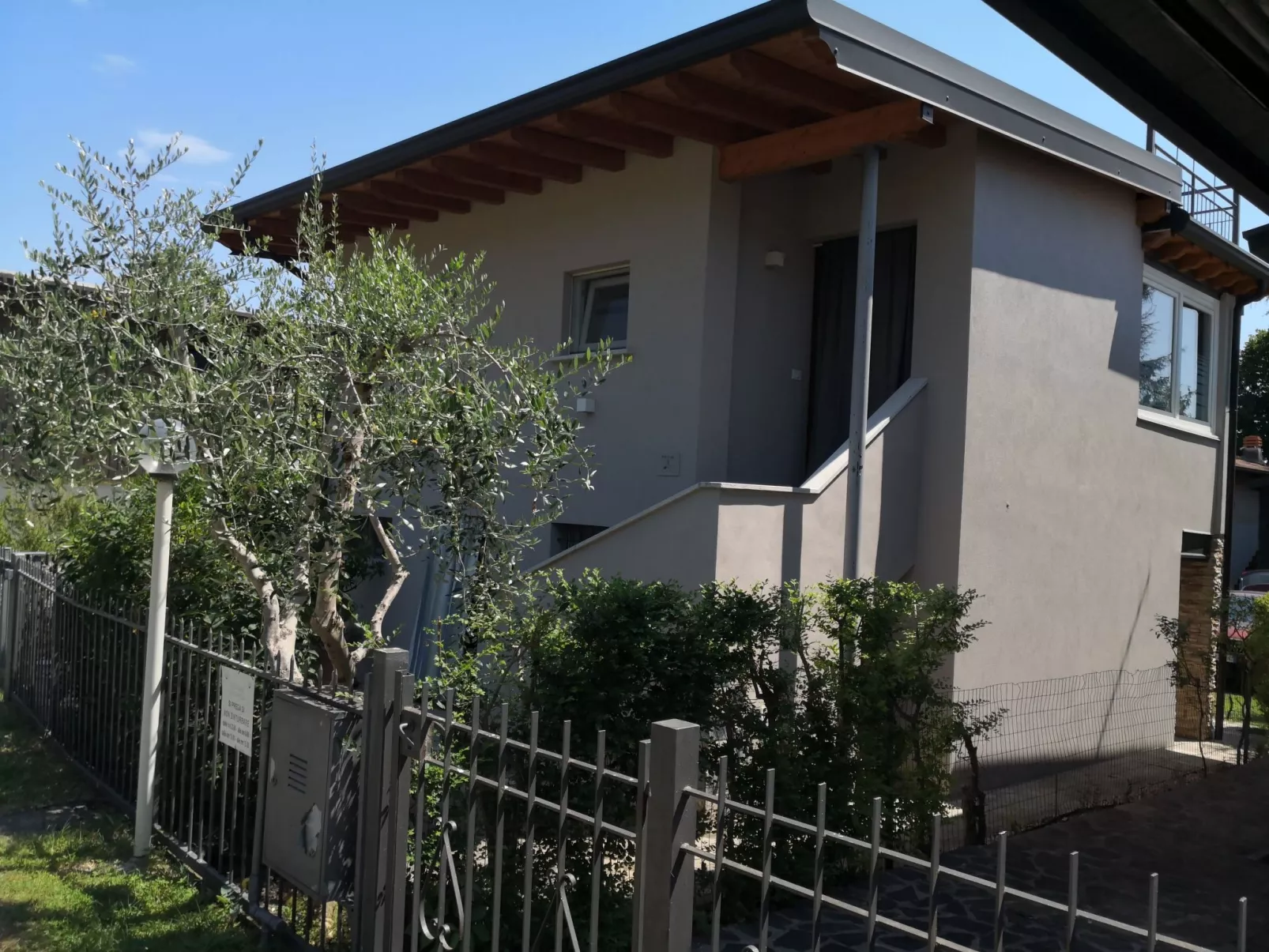 Freifläche mit direktem Zugang zum Strand-Buiten