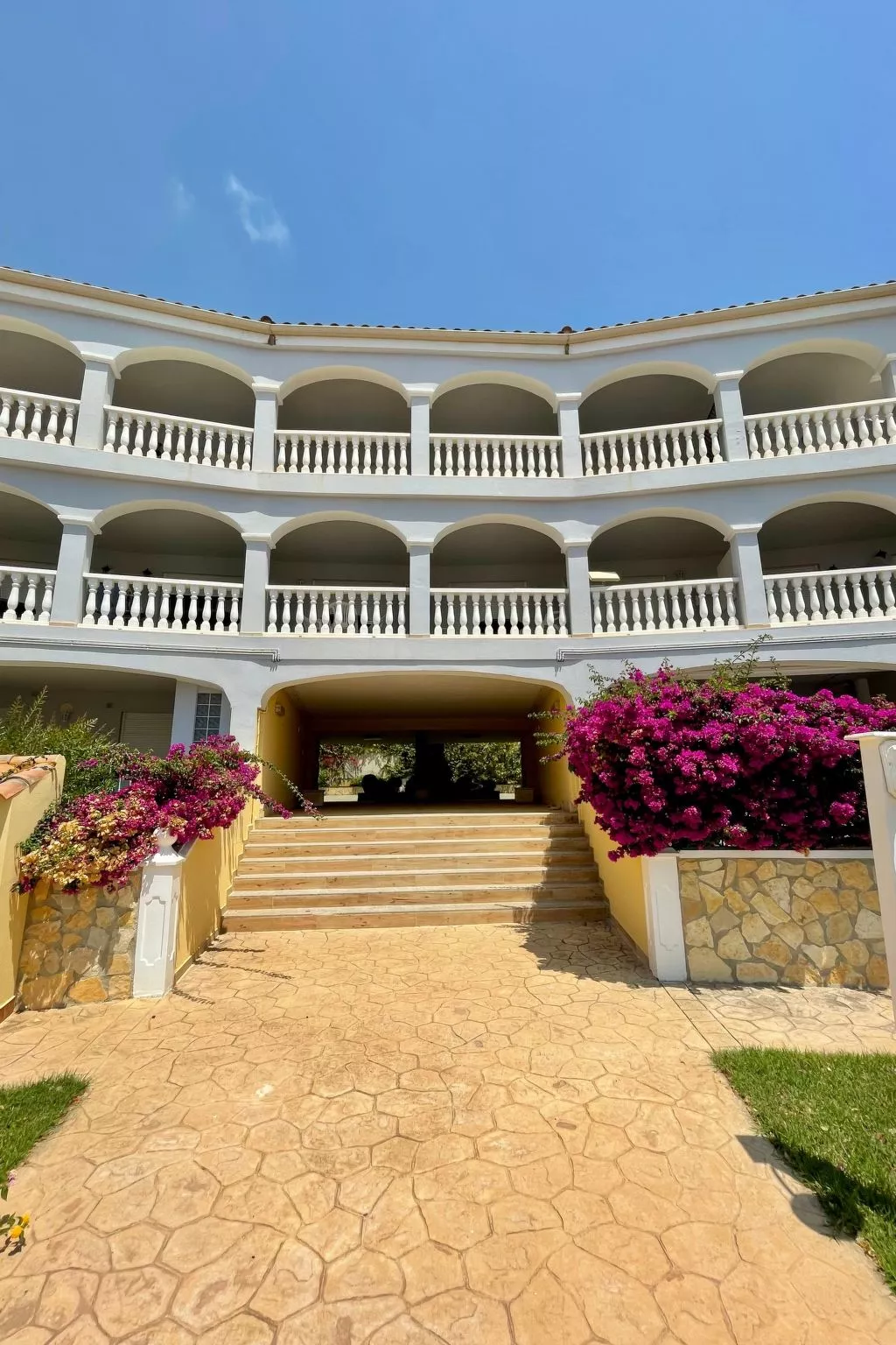 Apartamento Urb. Nerea II REF. 065-Image-tags.info