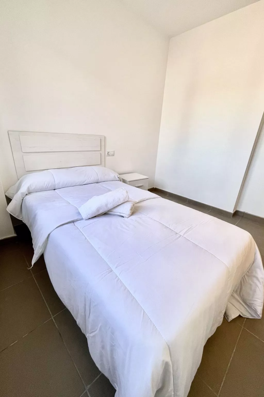 Aprt los Molinos Bajo C, Lucena del Cid Ref 048-Image-tags.info