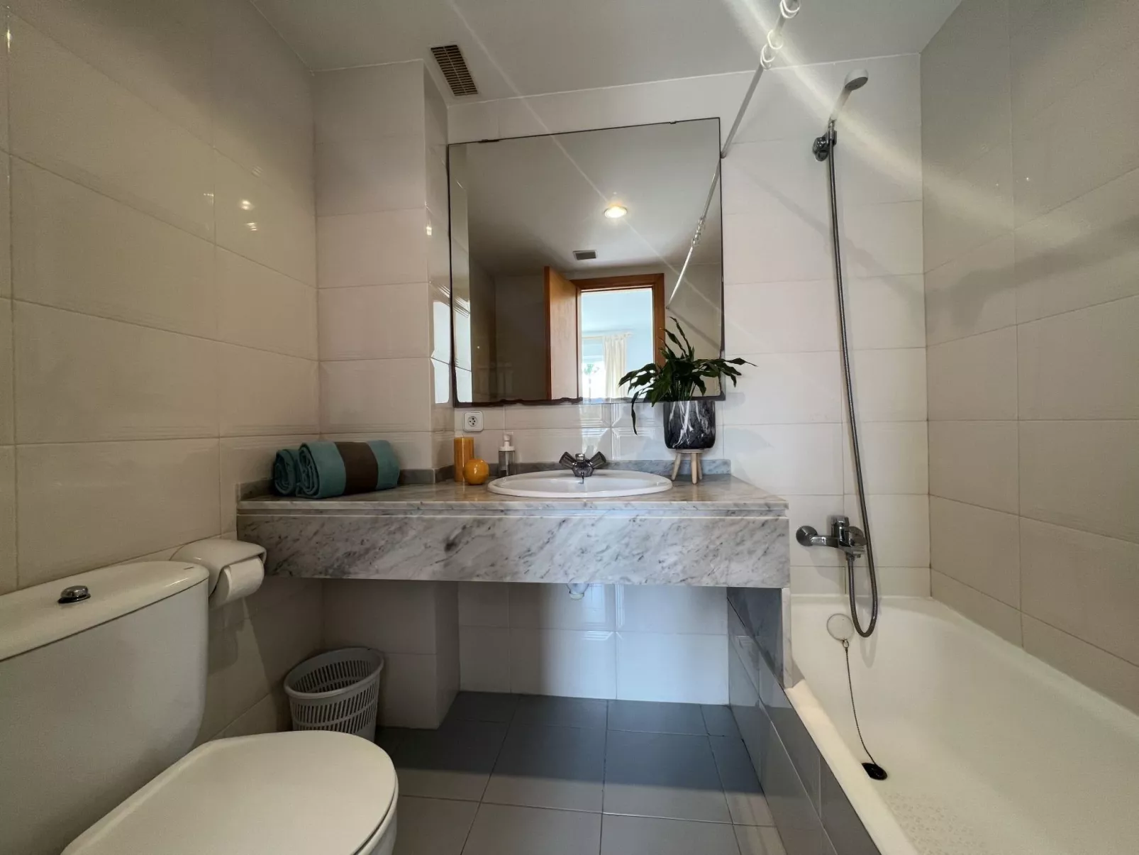 ISholidays Acron Puerto Pollensa-Binnen