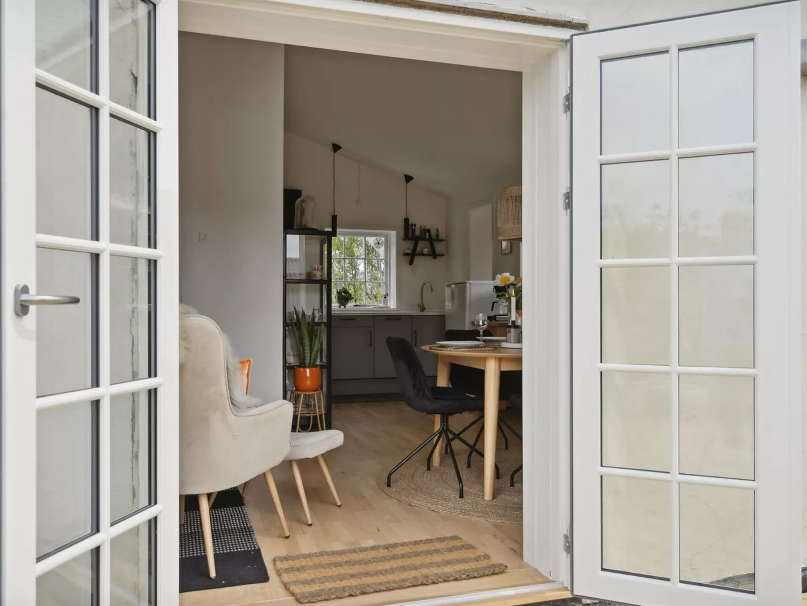 "Quanna" - 50m from the sea-Buiten