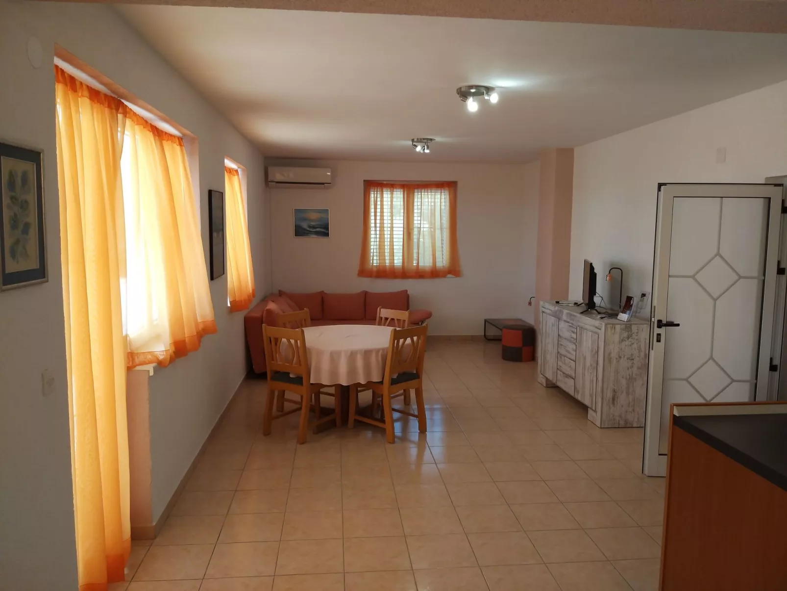 Michele-Mandarin-Binnen