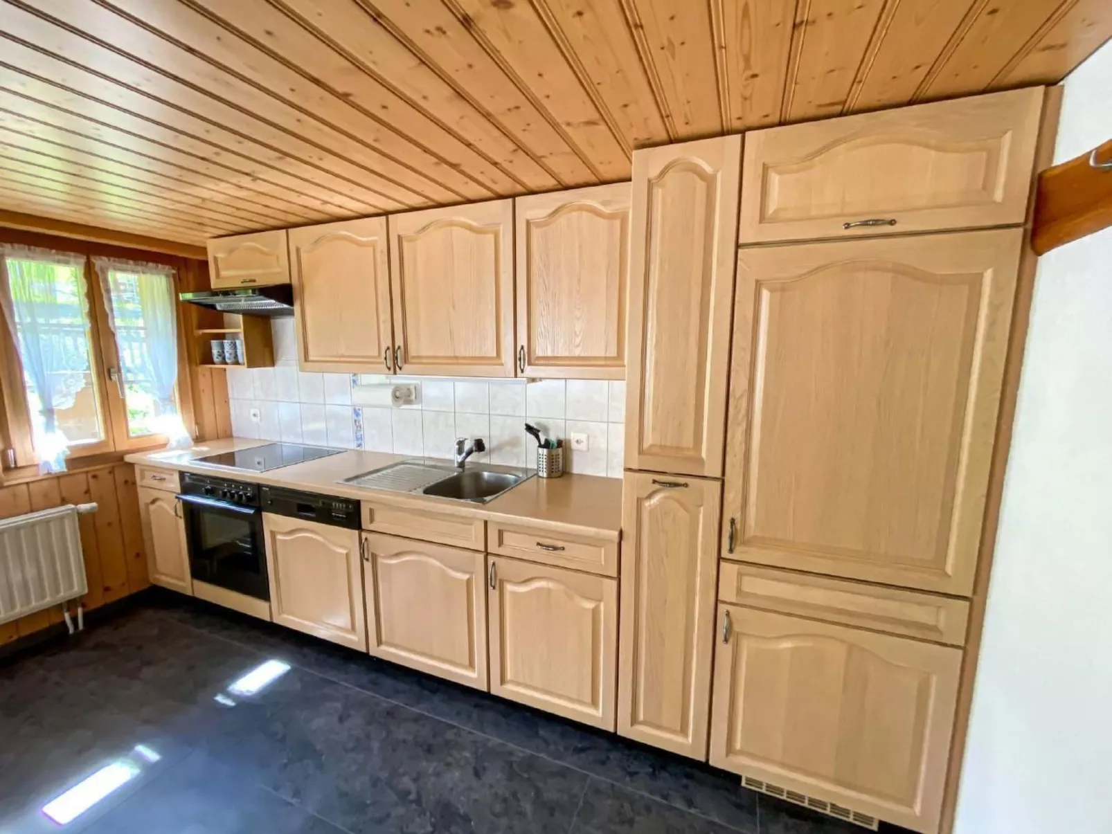 Chalet Simeli-Image-tags.info