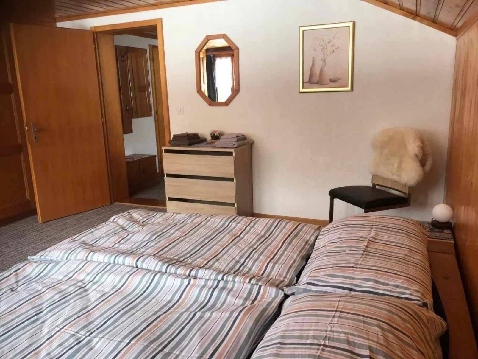 Beim Faulensee 2-Bett Wohnung  1. Stock Ost-Binnen