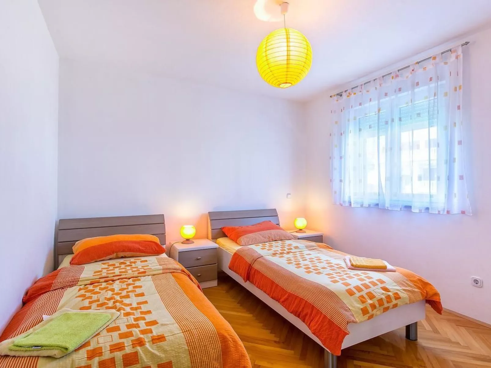 FeWo mit 2 Schlafzimmern und Meerblick - Binnen