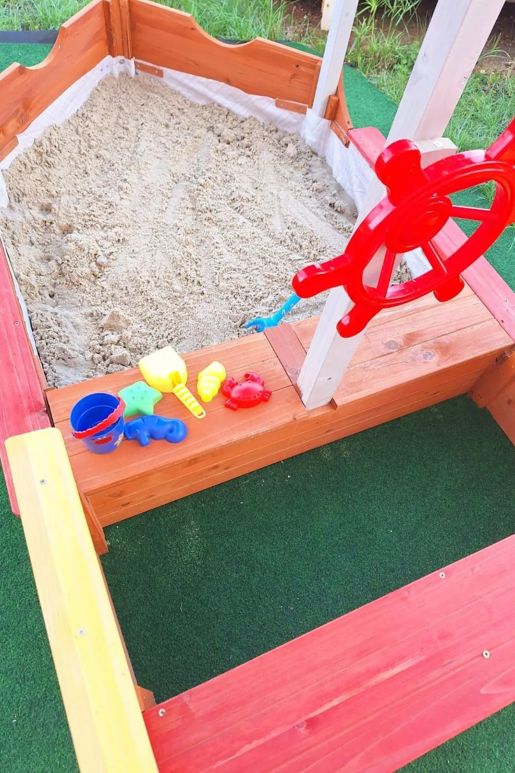 Urlaub mit Kindern-Ferienwohnung mit Pool-Buiten