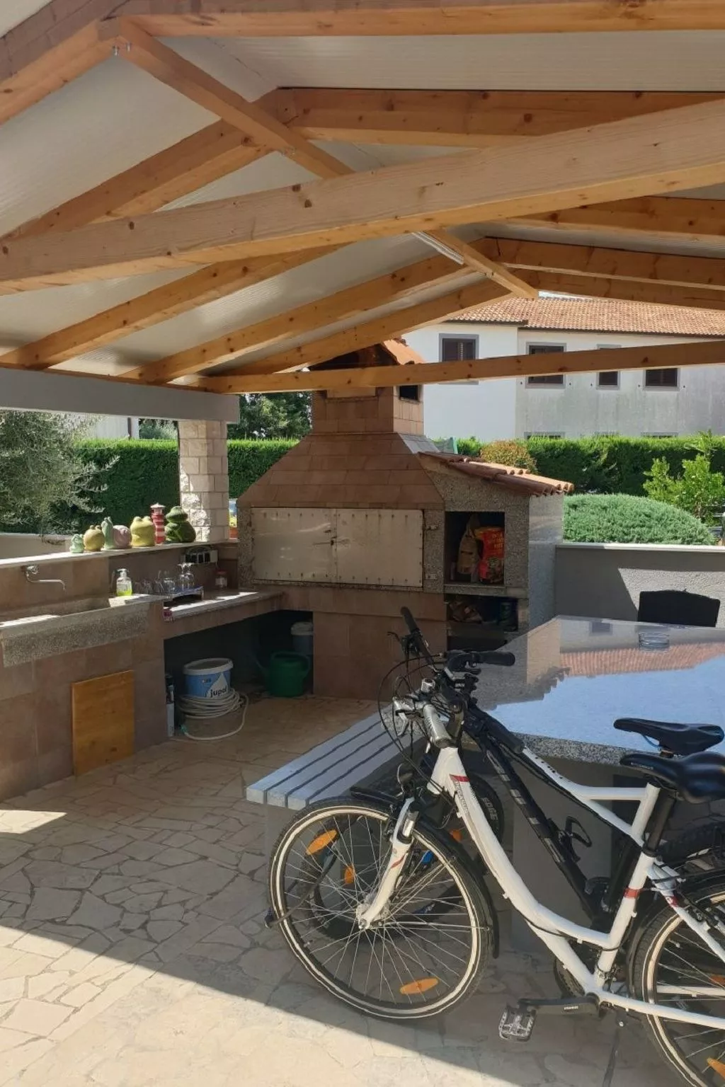 Wohnung "First" mit Terrasse-Buiten