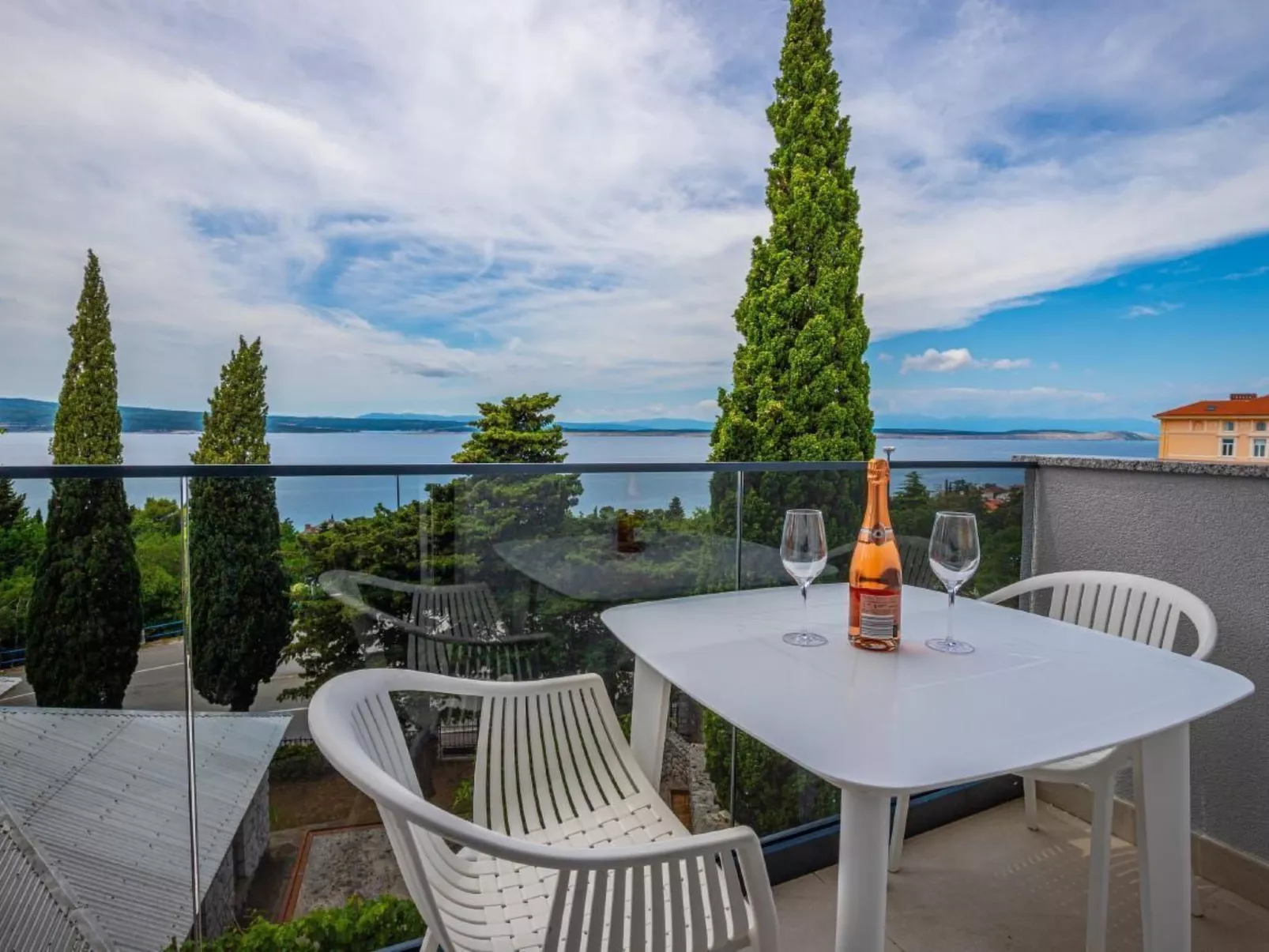 Apartment Konstantin-Buiten