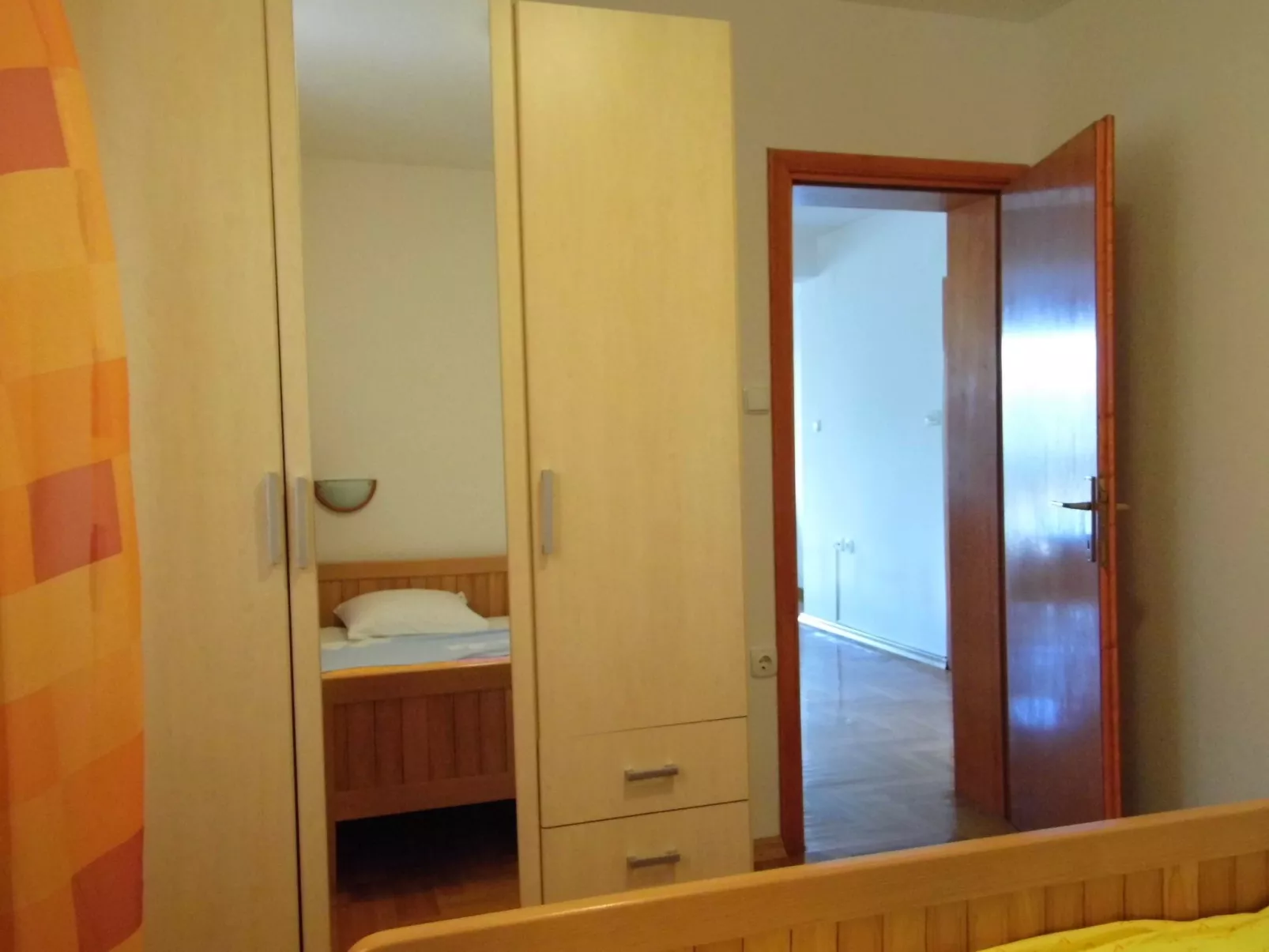 Schöne, komfortable und voll ausgestattete Wohnung-Binnen