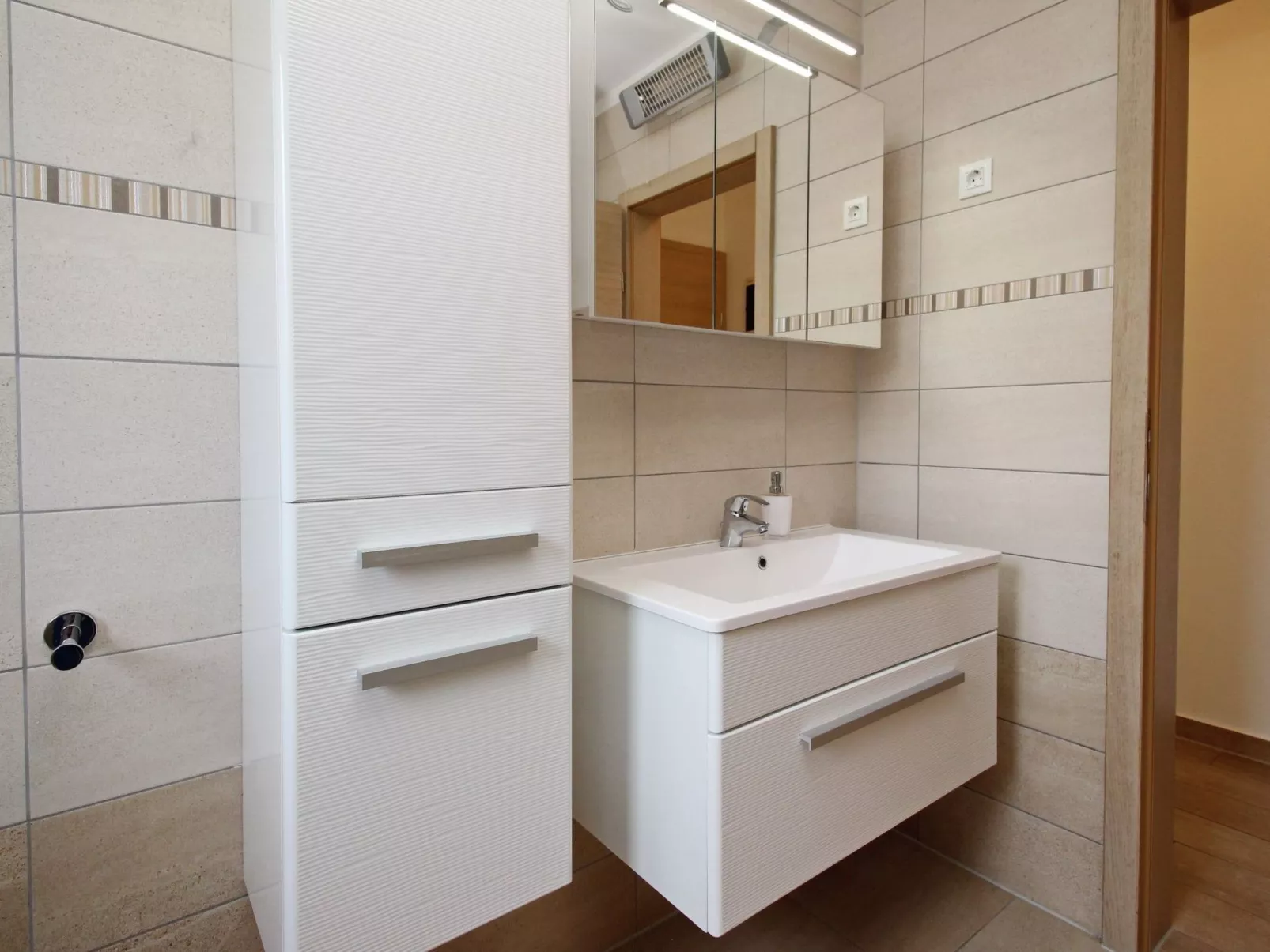 Wohnung in Baška mit Eigener Terrasse-Binnen