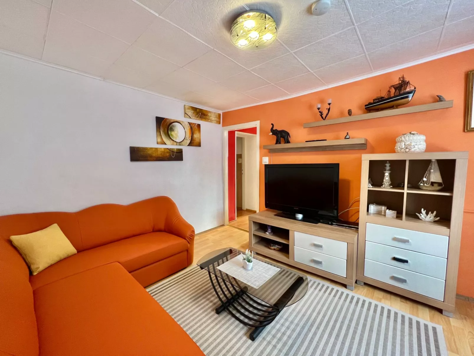 Mit eigenem Garten und Grill-Binnen