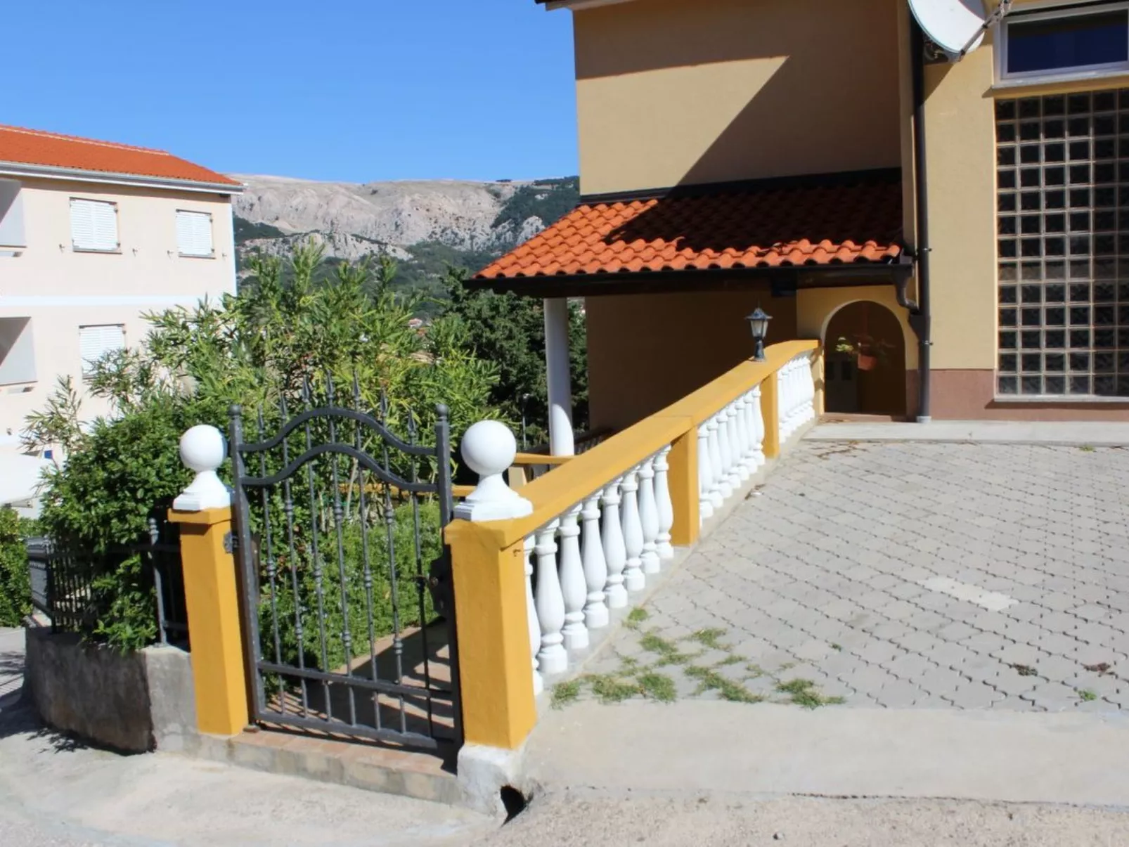 Wohnung in Baška mit Eigenem Balkon-Buiten