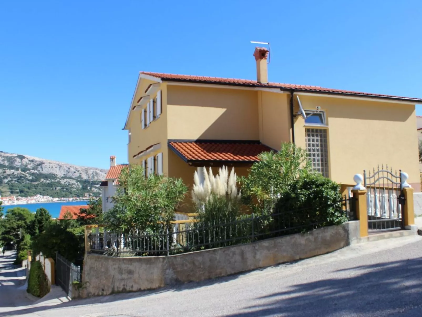 In Baška mit Eigenem Balkon-Buiten