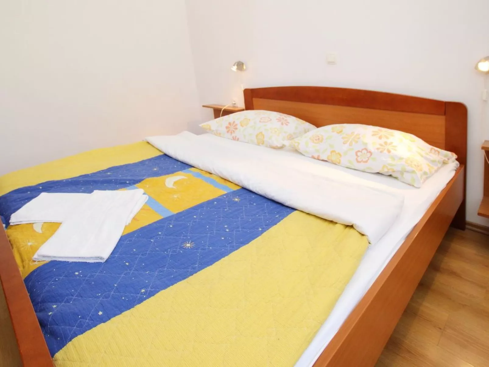 In Baška mit Eigenem Balkon-Binnen