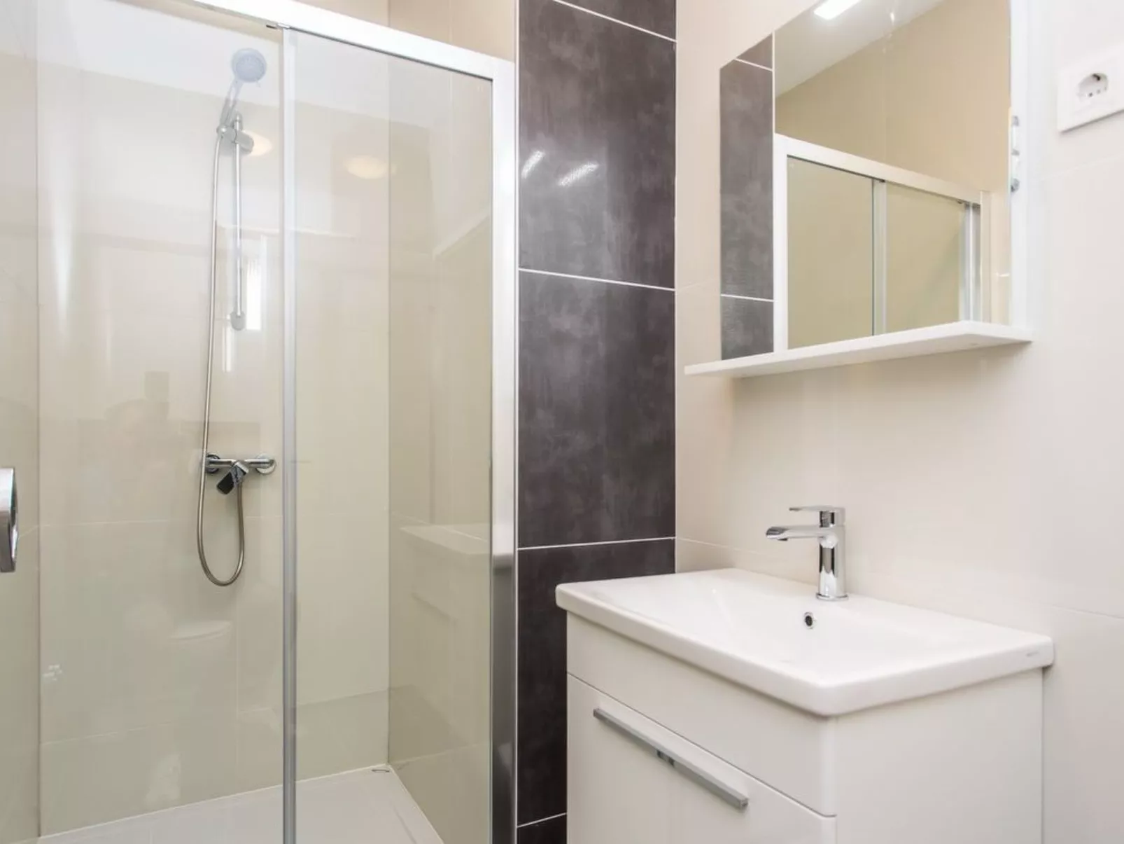 In Baška mit Eigenem Balkon-Binnen