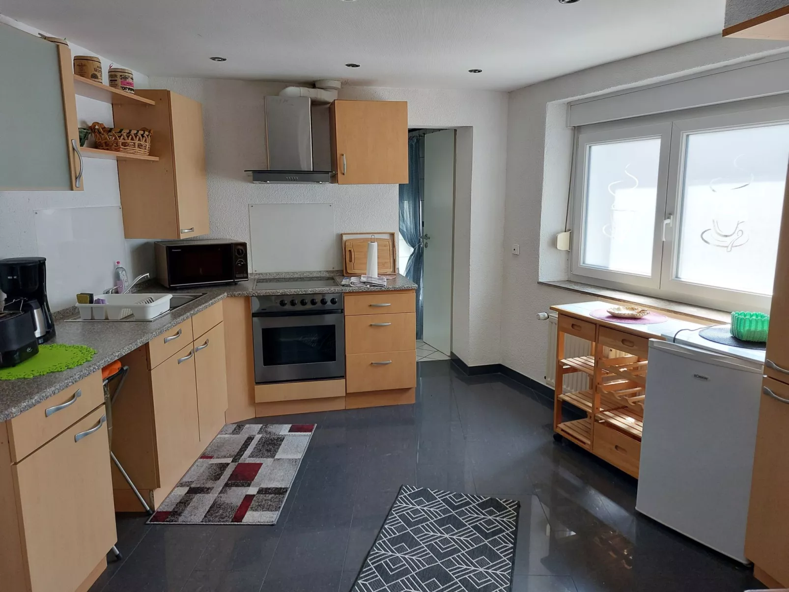 Einzigartige Lage direkt Mosel und Radweg.-Binnen