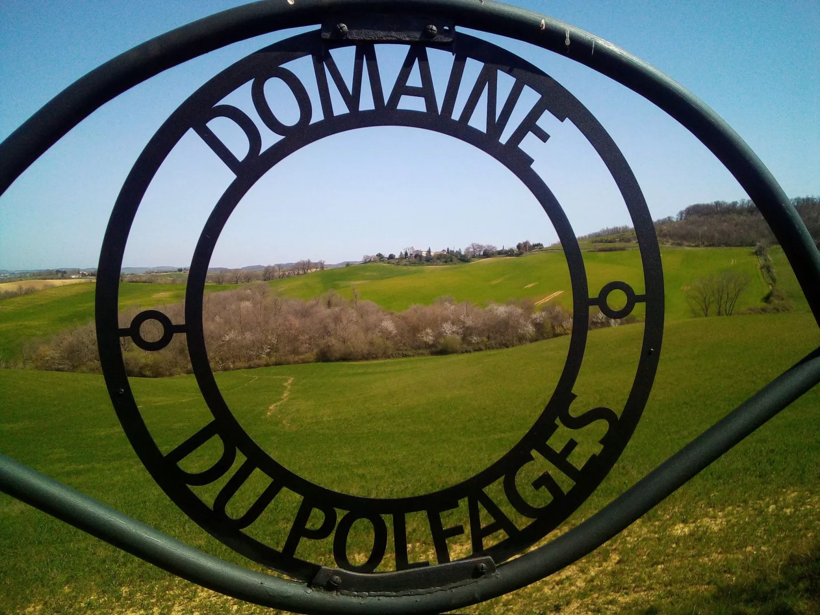 Gemütliches Ferienhaus in Villautou-Buiten