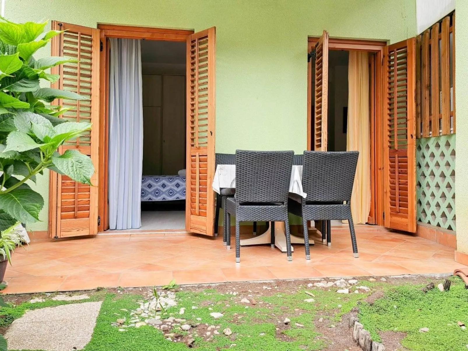 Mit Blick auf das Wasser-Binnen