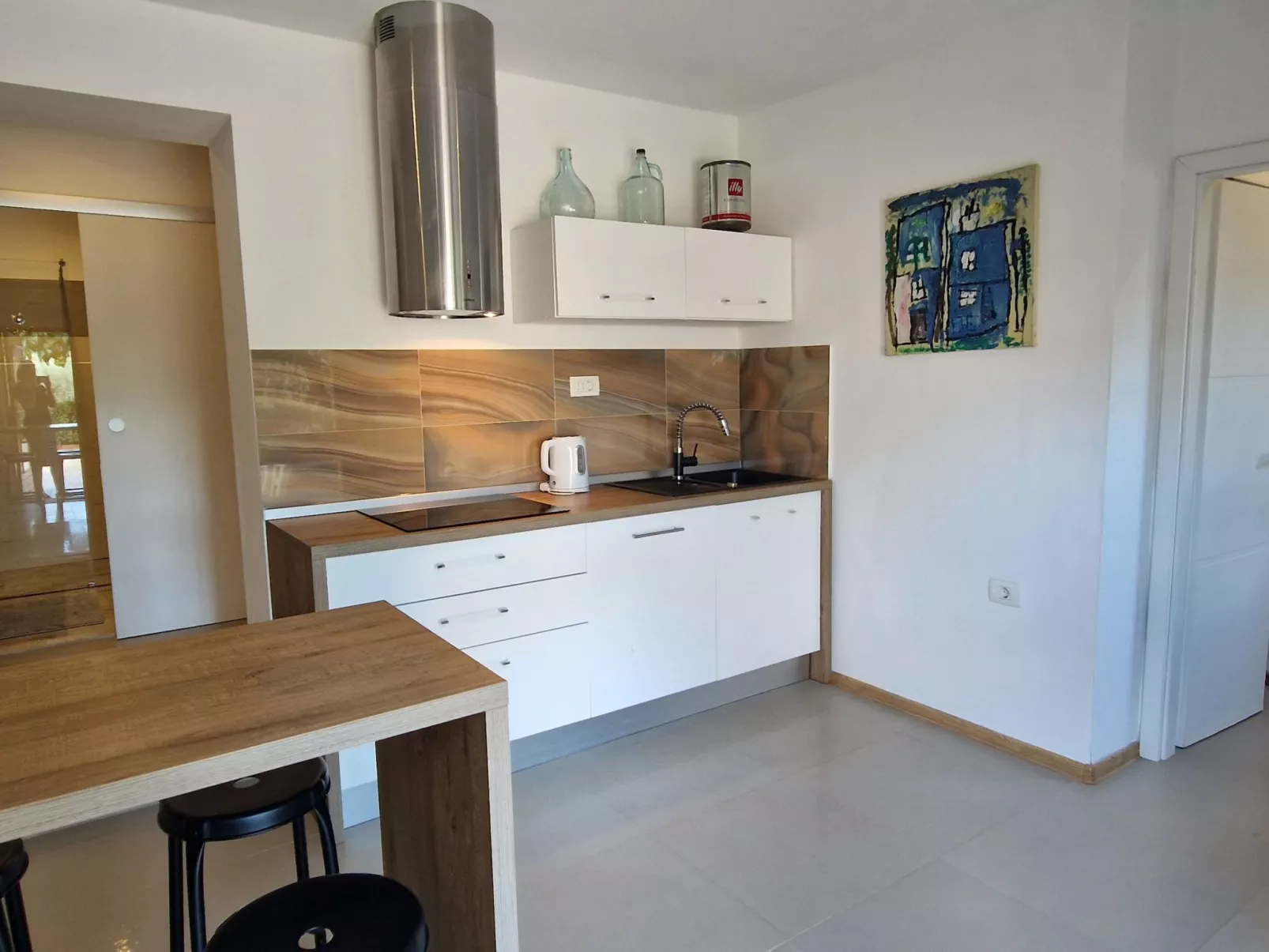 Freistehende Villa mit Garten und privatem Pool-Binnen