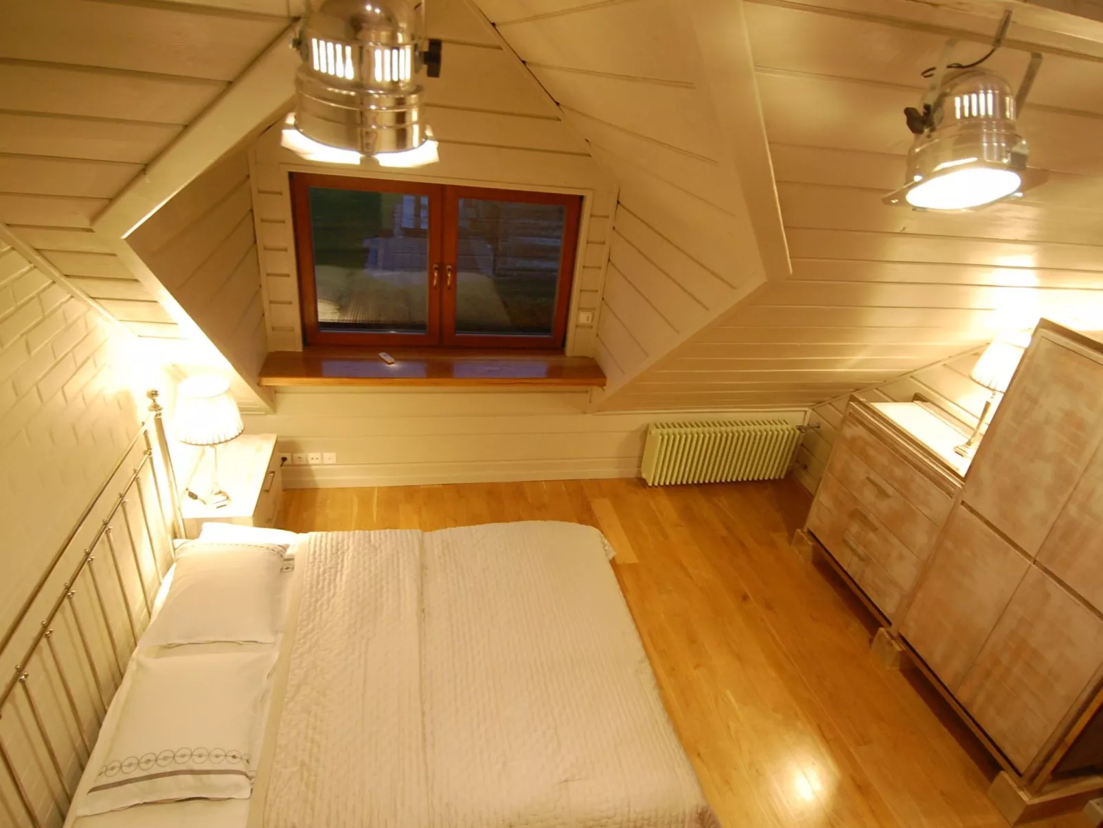 Mit Schwimmbad-Image-tags.info