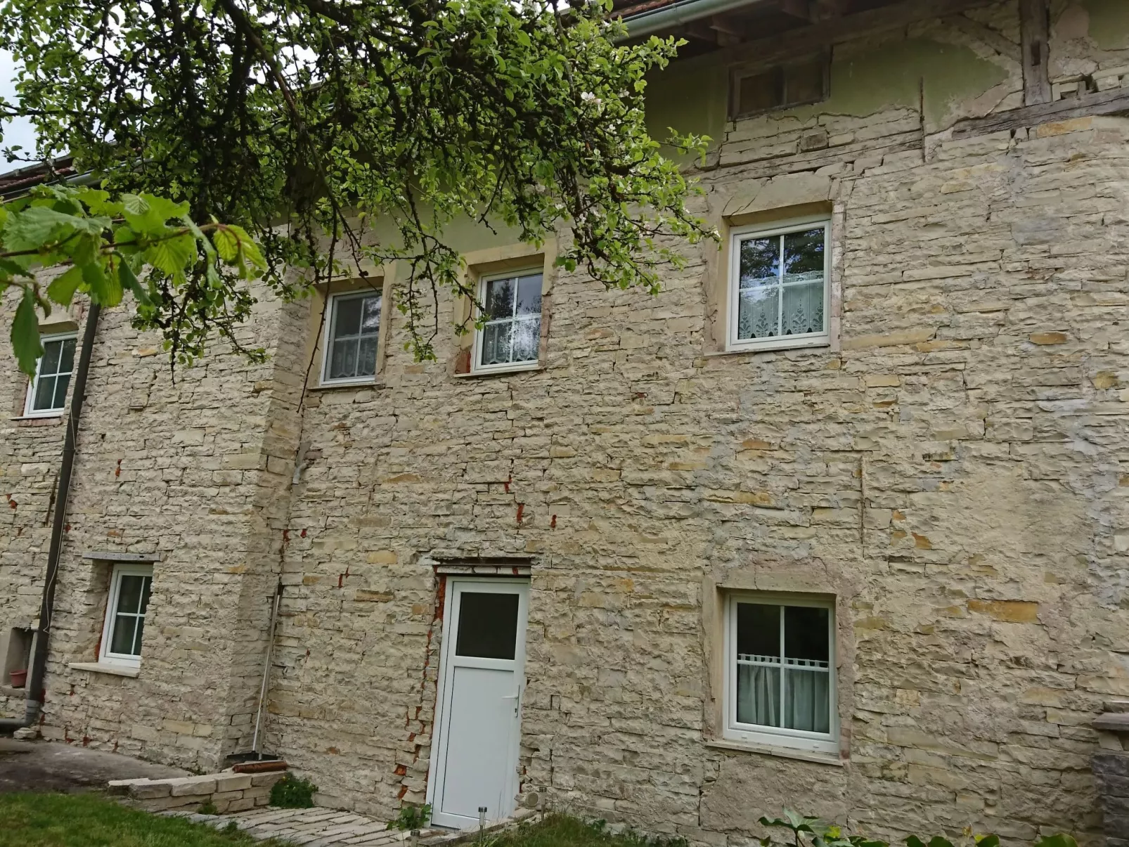 Jurahaus-Solnhofen-Buiten