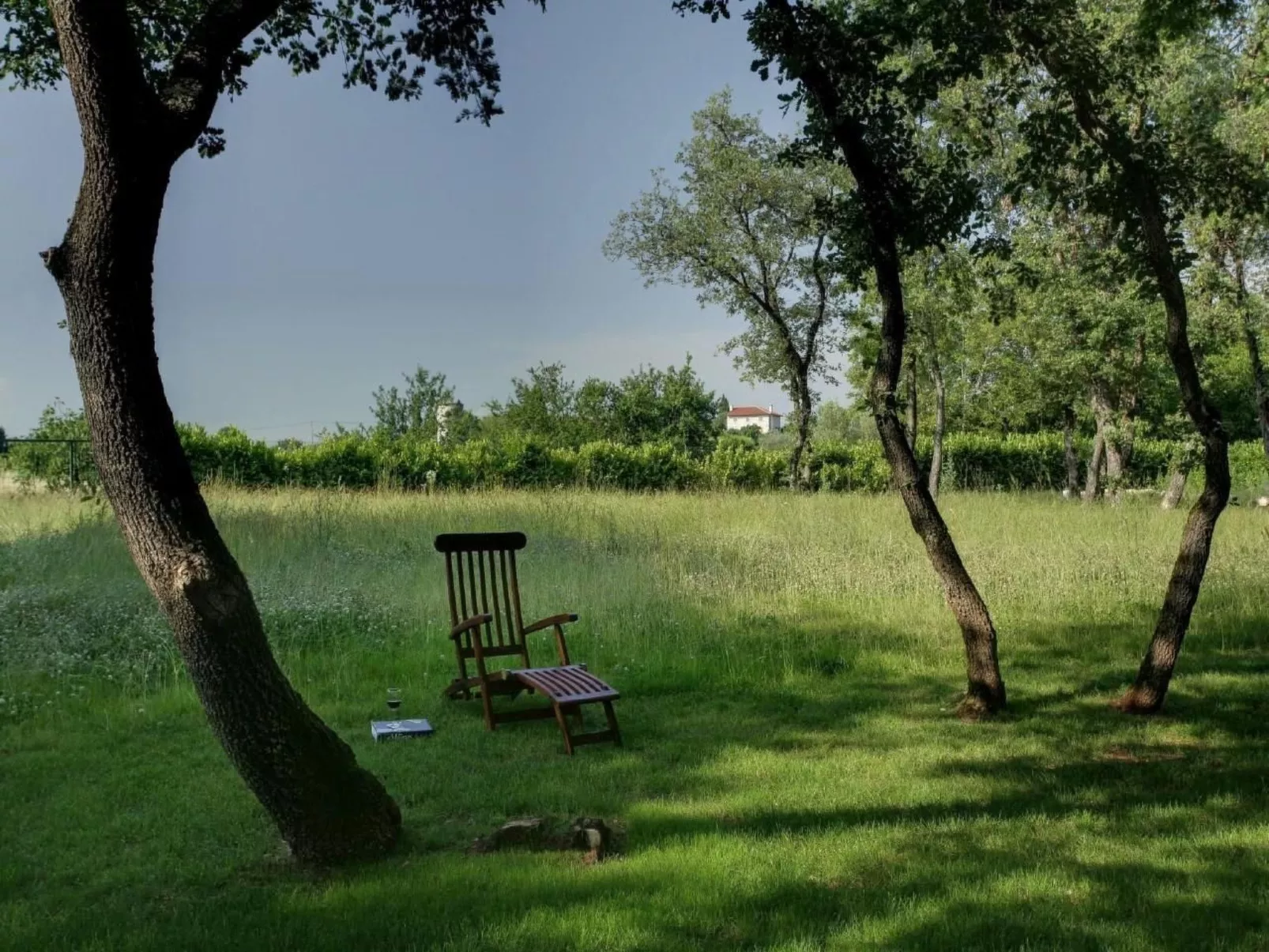 In Karigador mit Terrasse, Whirlpool und Garten-Buiten