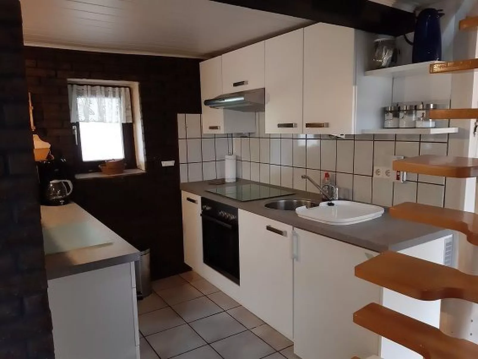 Dat lütte Huus-Binnen