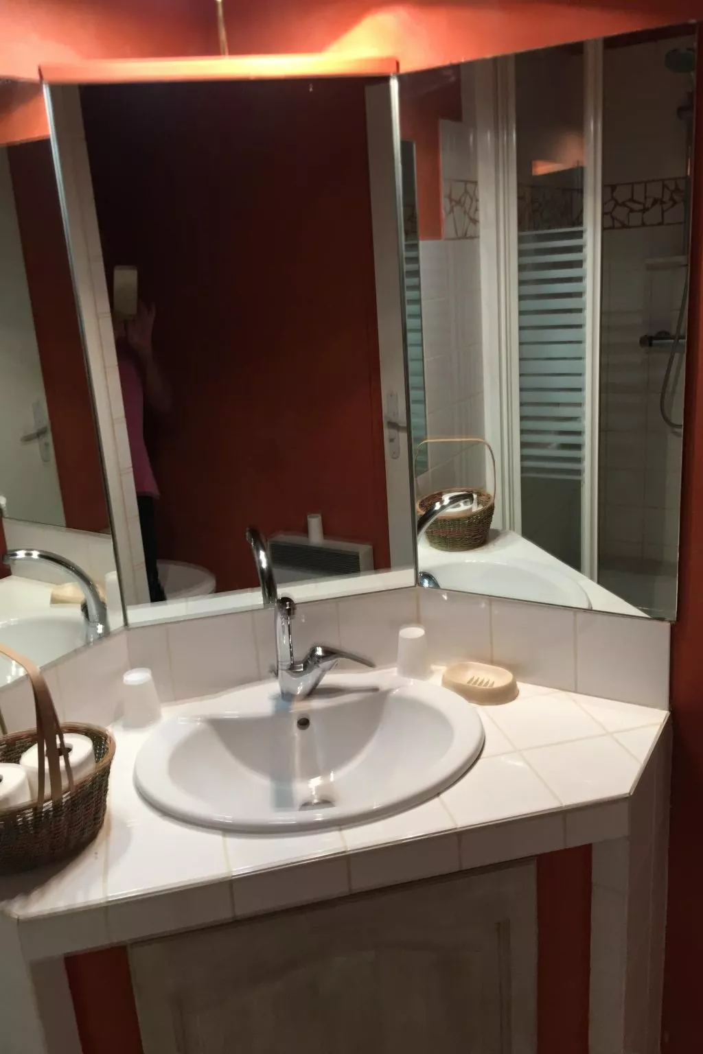 HAUS 3 SCHLAFZIMMER 3 BÄDER-Binnen