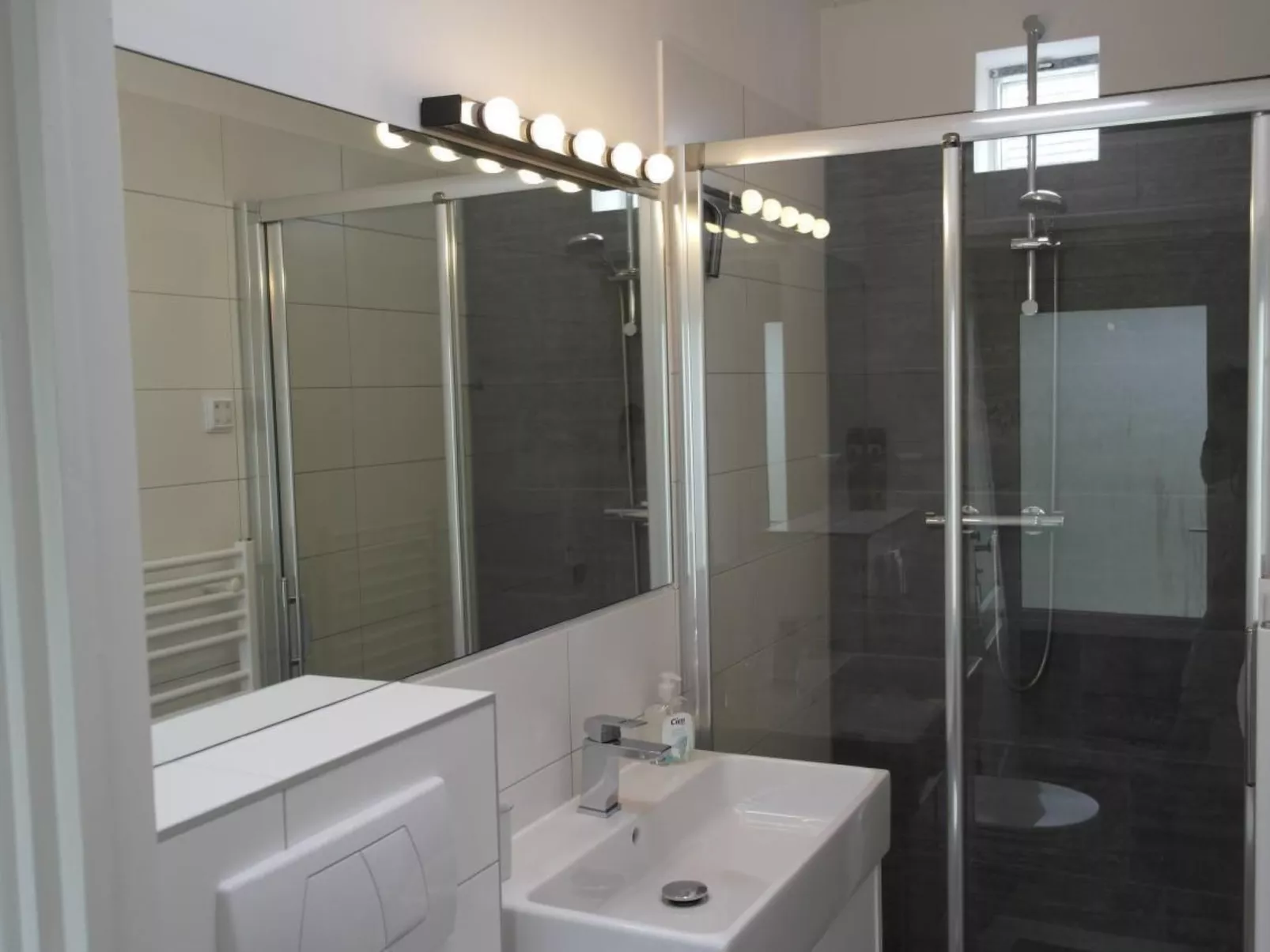 Schönes Ferienhaus Strandopgang in Julianadorp-Binnen