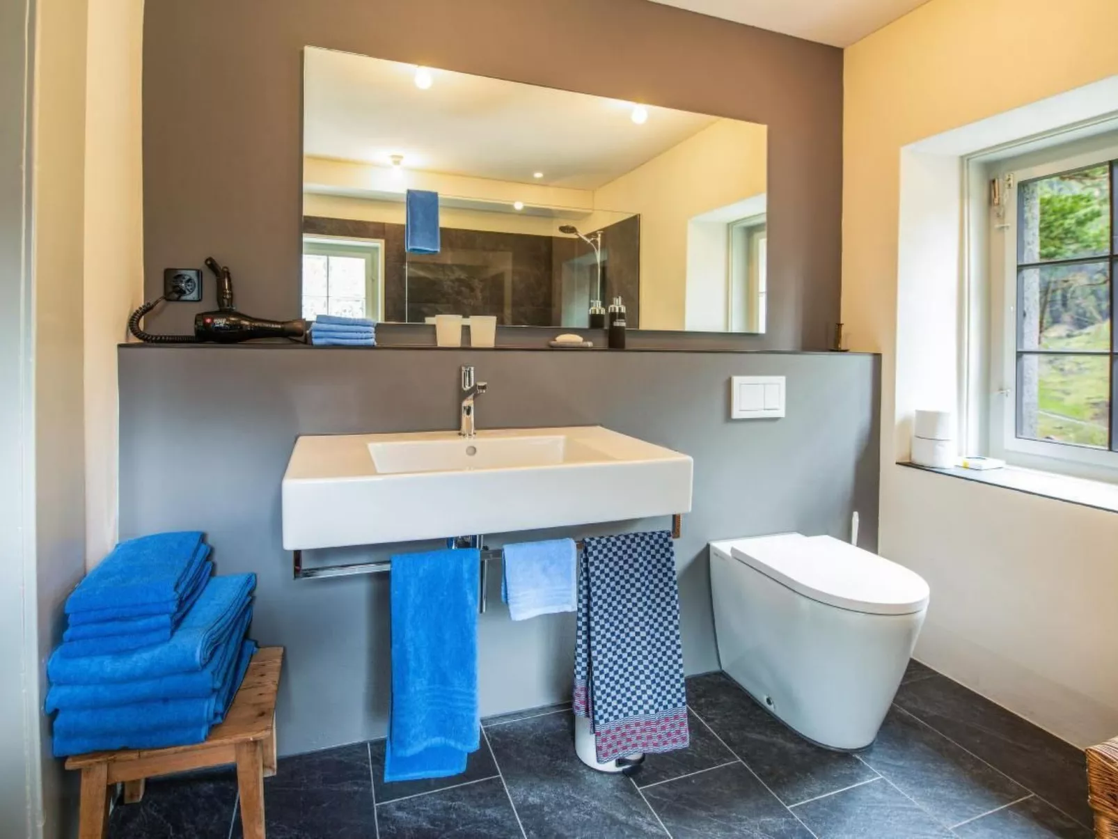 Eggwald-Image-tags.info