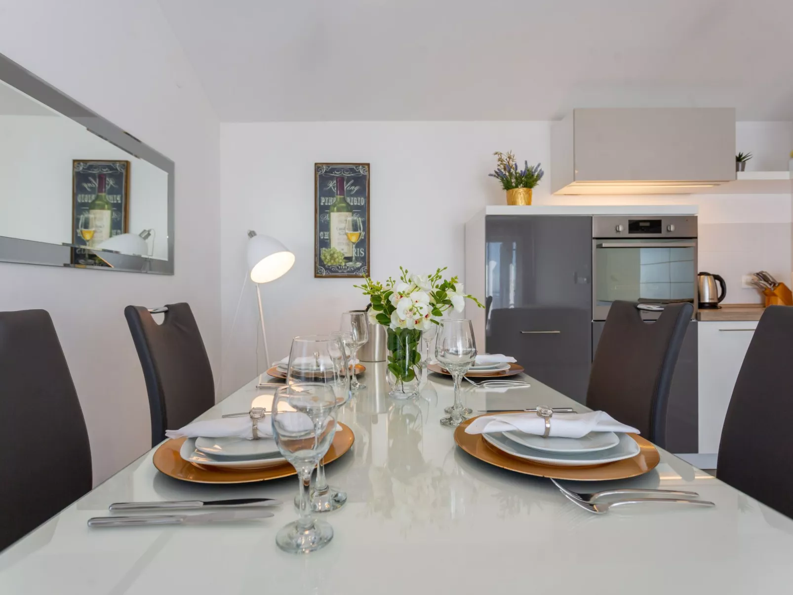 Villa Melki mit großem Privatpool-Binnen