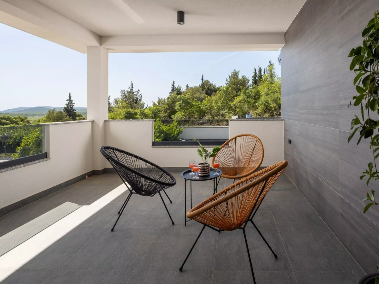 Villa Bura mit Pool und tollem Ausblick-Buiten