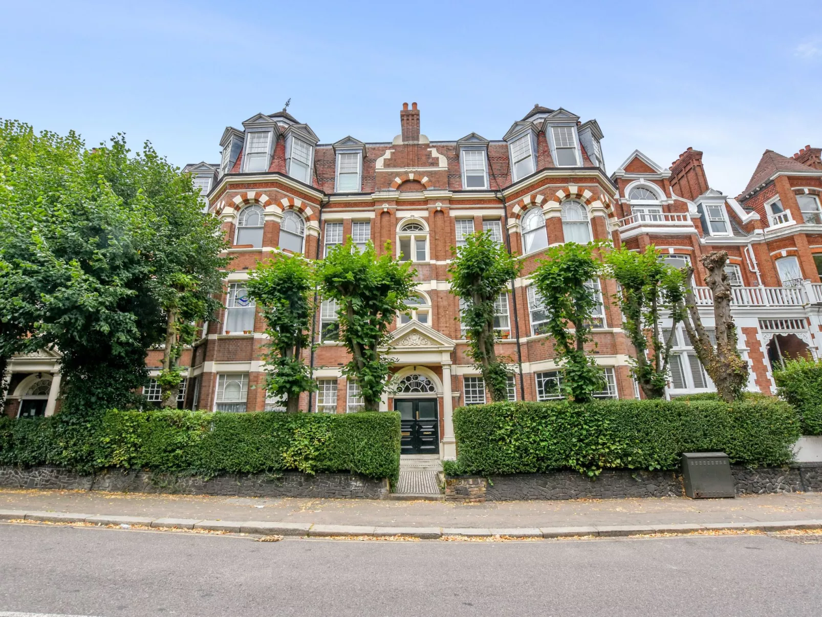 Charmante Wohnung mit Balkon-Image-tags.info