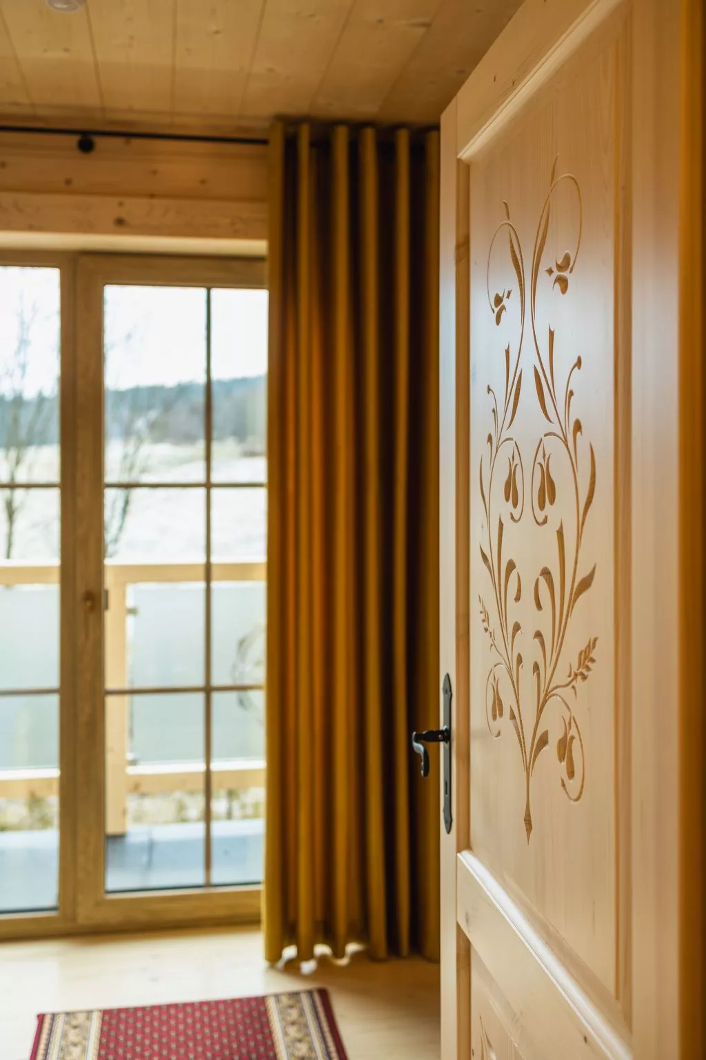 Krokus Tal Dorf unter der Tatra-Image-tags.info