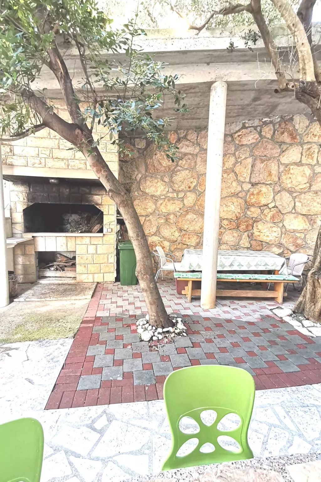 Weiße Idylle auf dem blauen Meer-Buiten