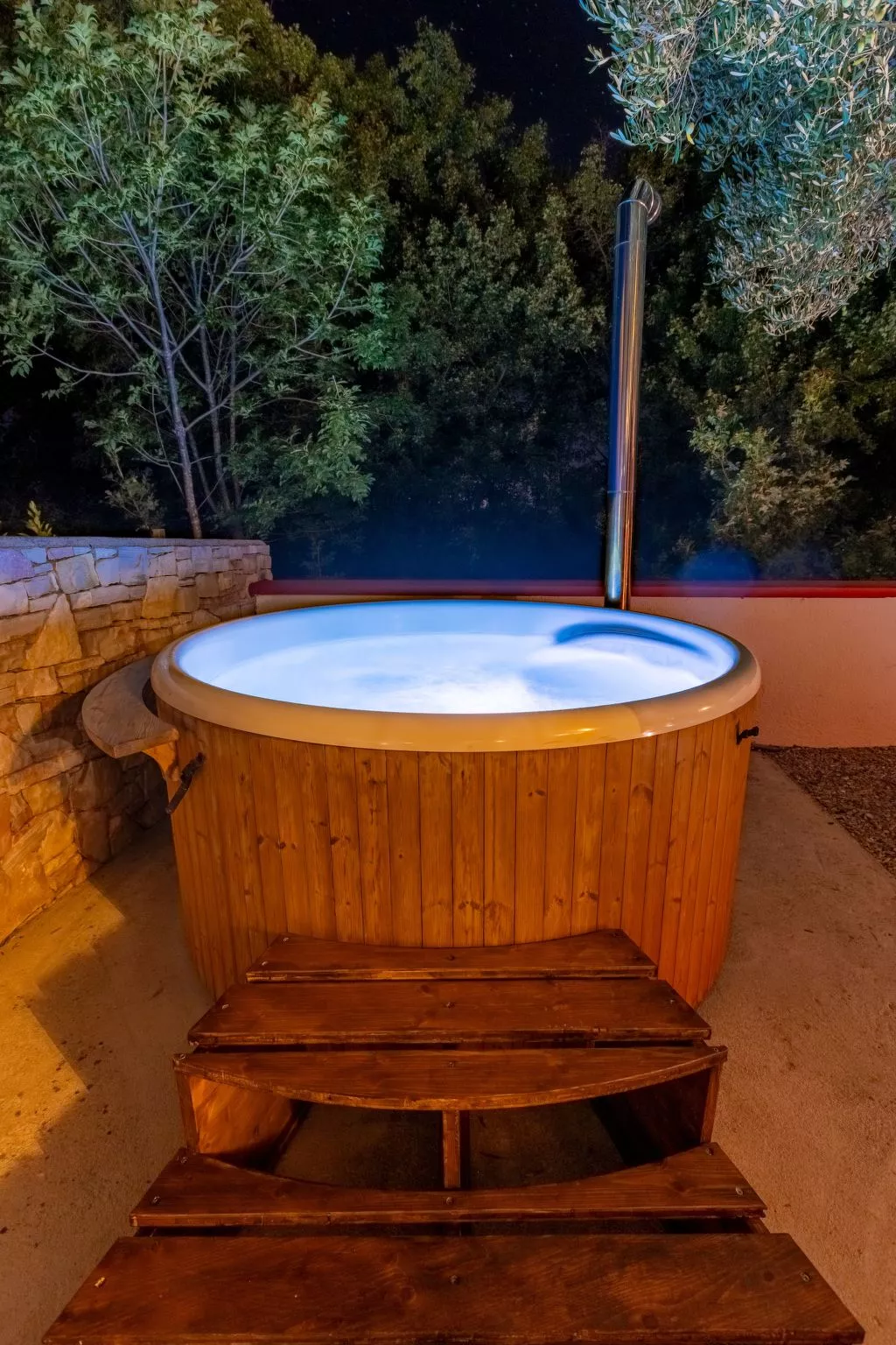 Detailgestaltete Villa mit Pool, Sauna und Hot Tub-Buiten